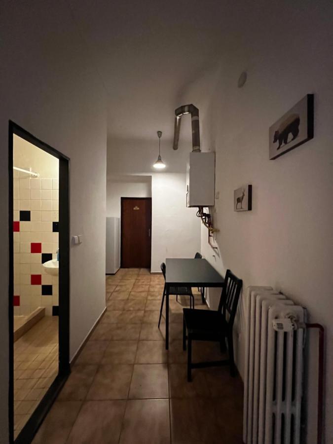Clown And Bard Hostel Prag Dış mekan fotoğraf